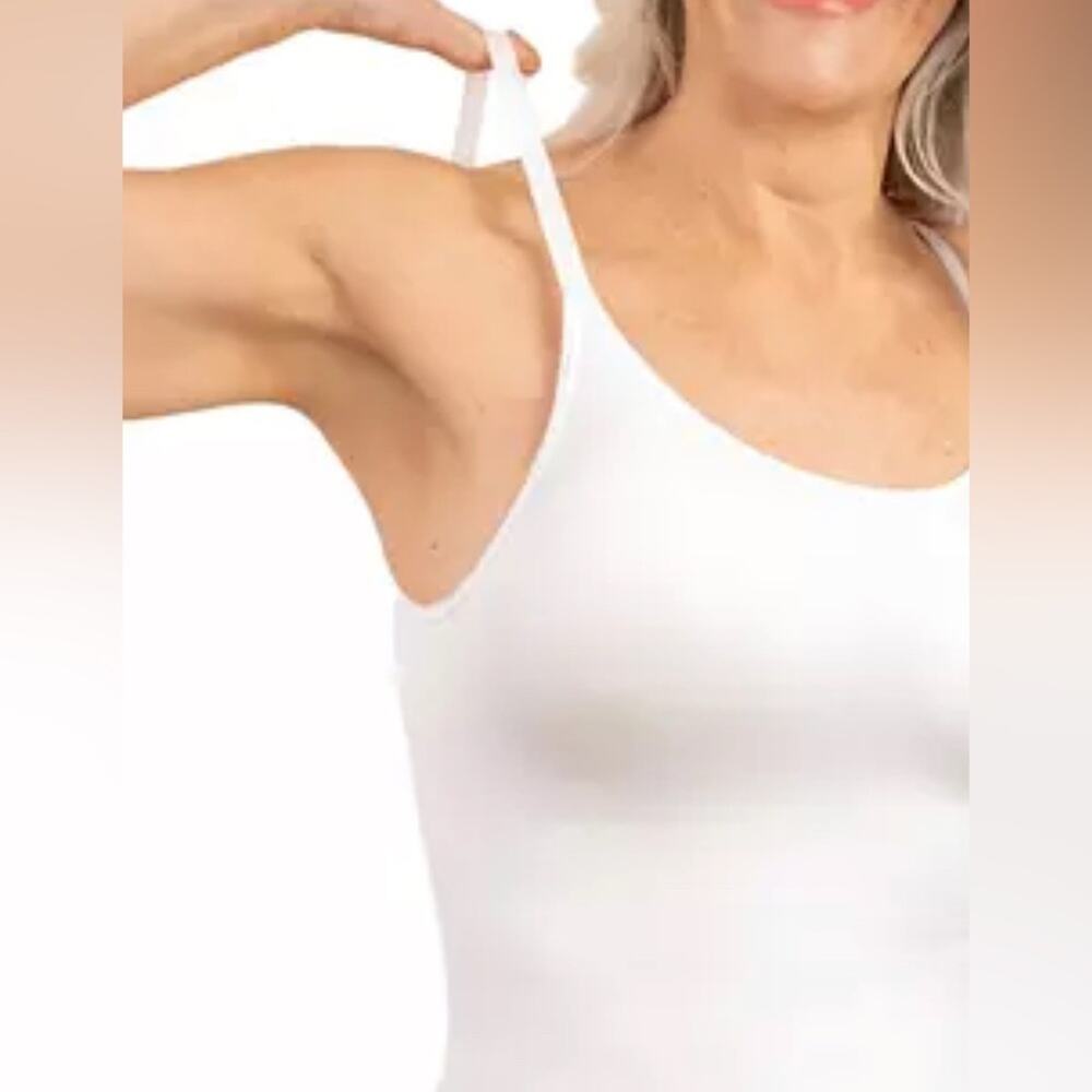 Shapermint Essentials White Scoop Neck Cami - Size L - Picture 4 of 9